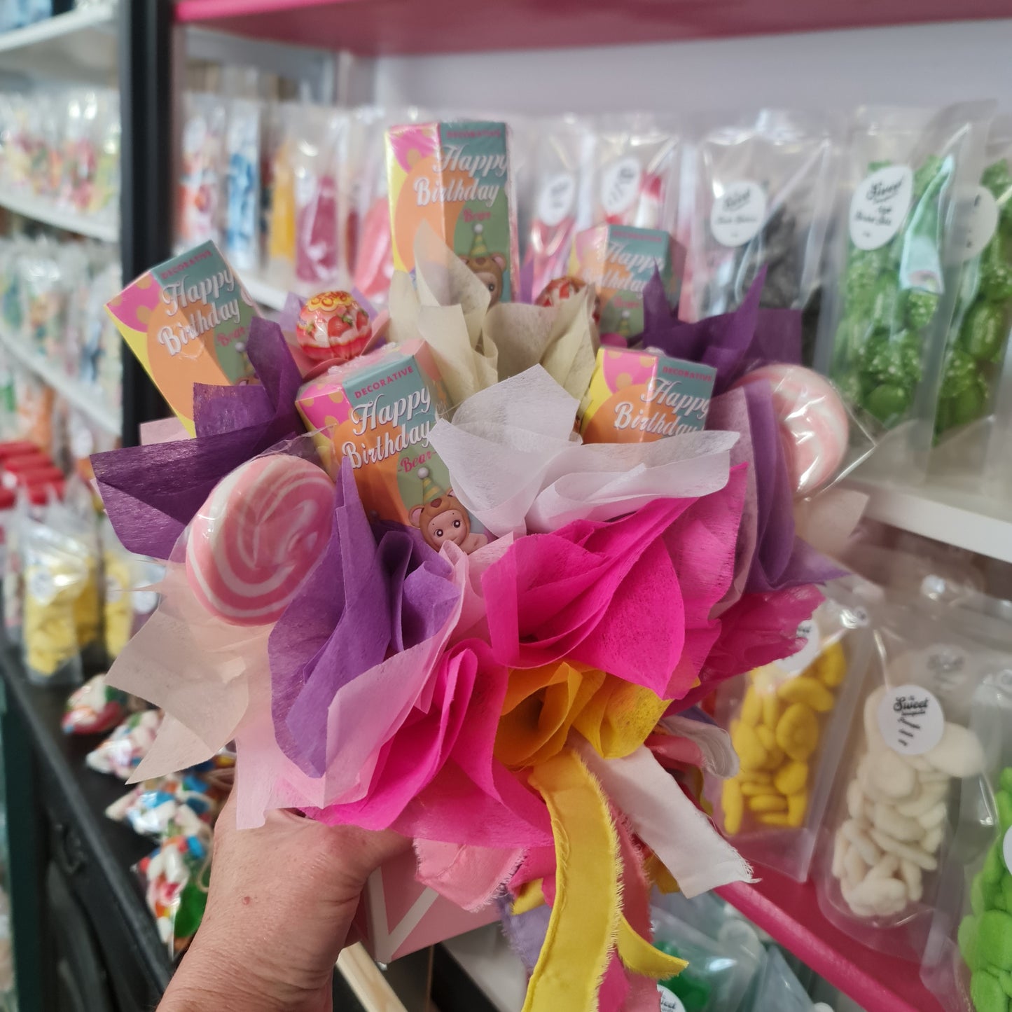 Sonny Angel Happy Birthday Bouquet