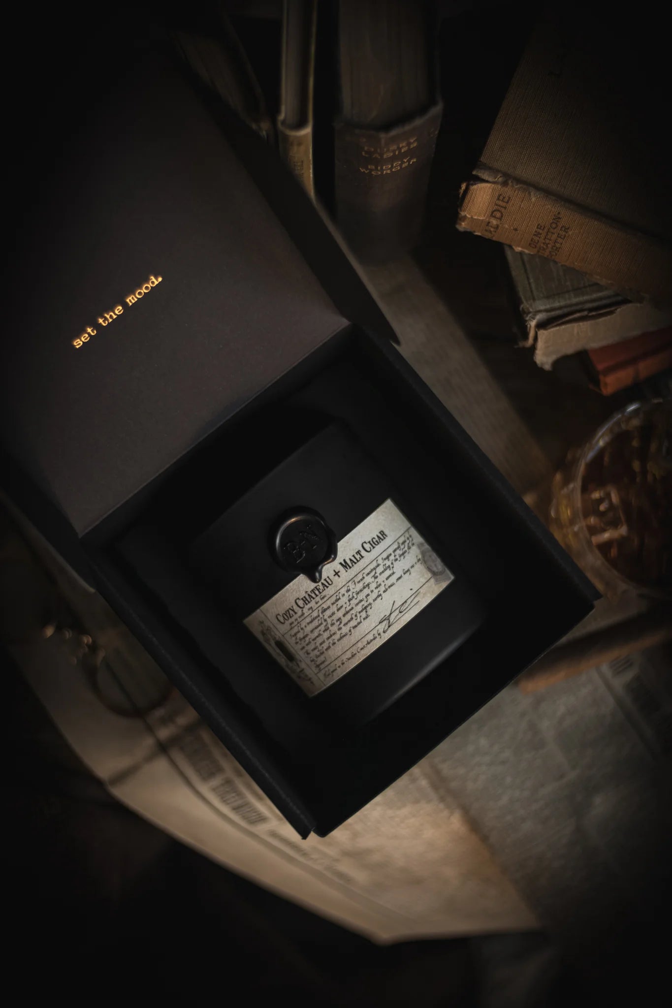 Cozy Château + Malt Cigar Candle