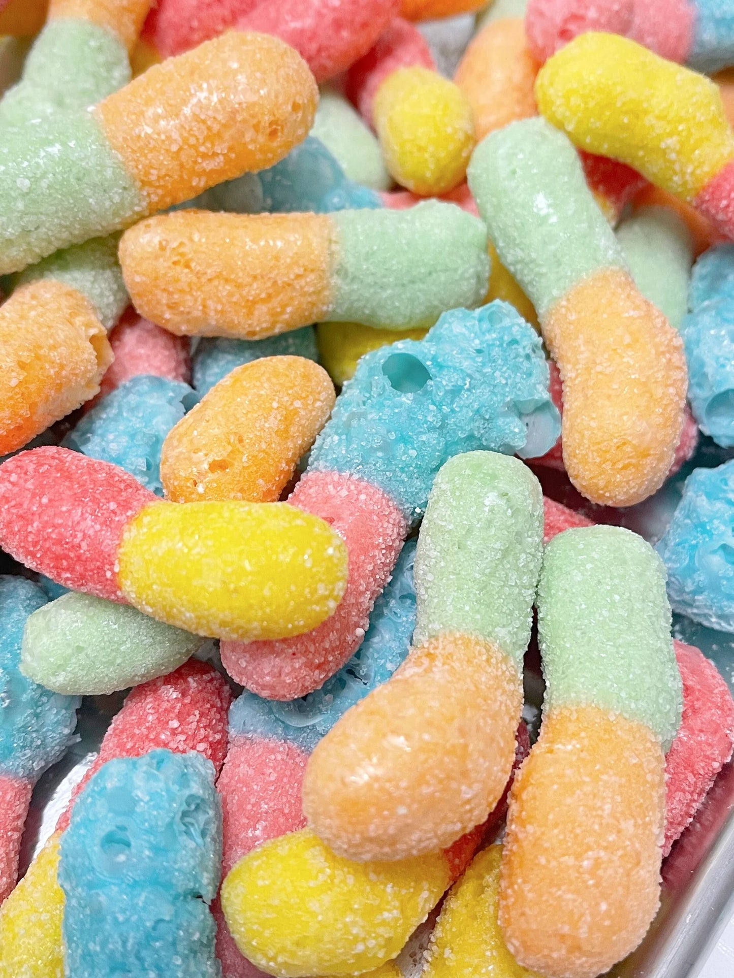 Freeze Dried Sour Worms (40g)