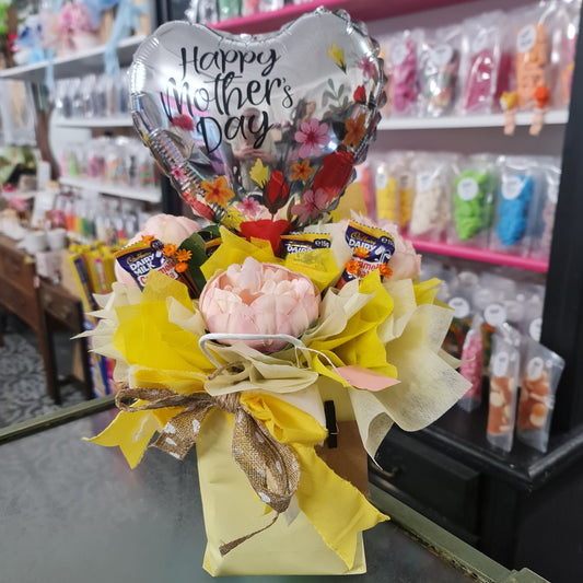 Mother's Day Gift Bag Bouquet