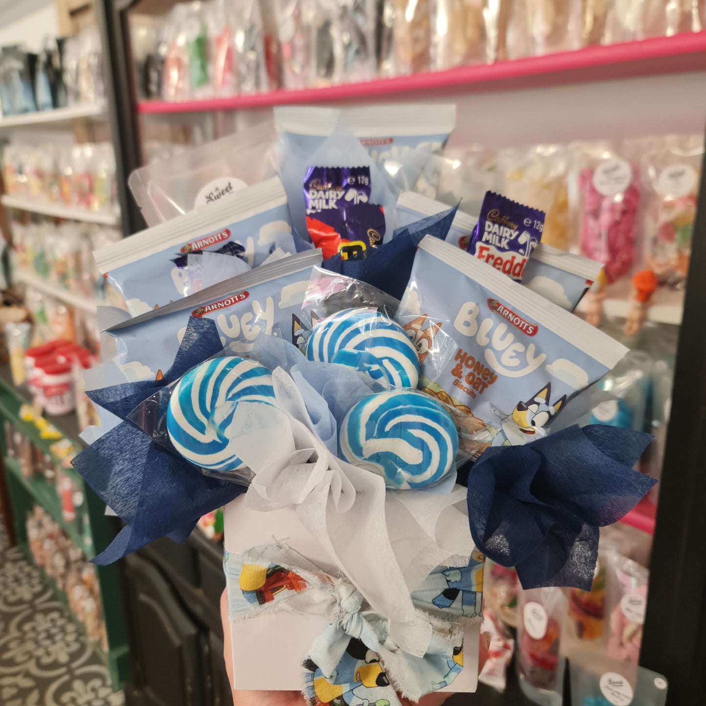 Bluey & Bingo Bouquet