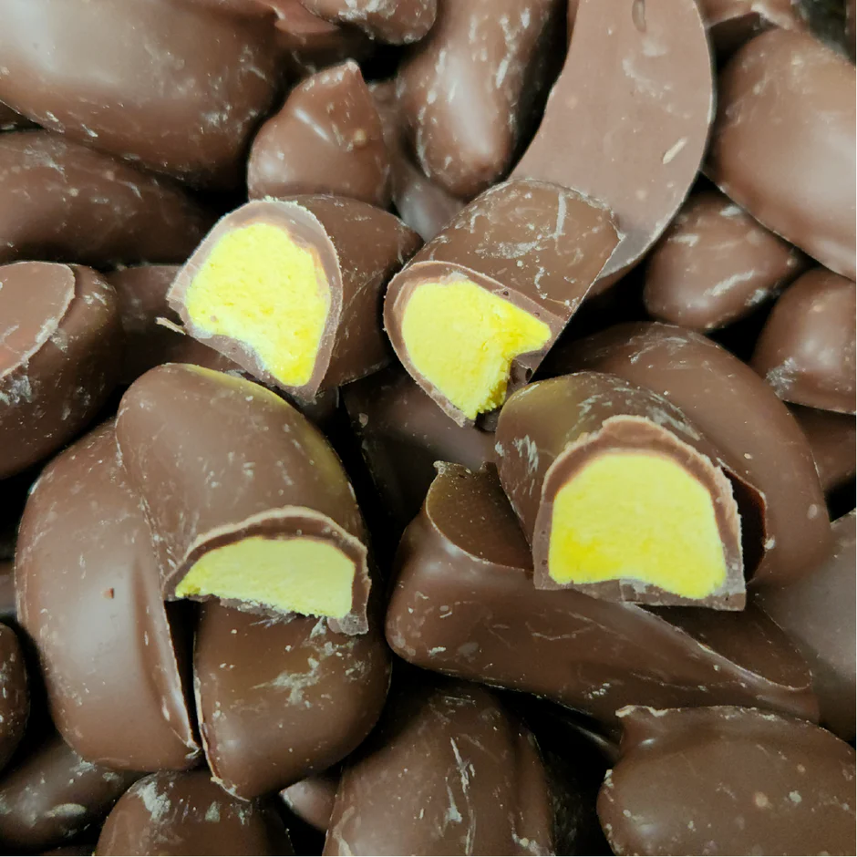 Milk Choc coated Bananas (100g)