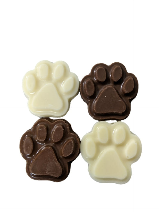 CAROB AND YOGHURT PAWS - DOG TREATS (100g)