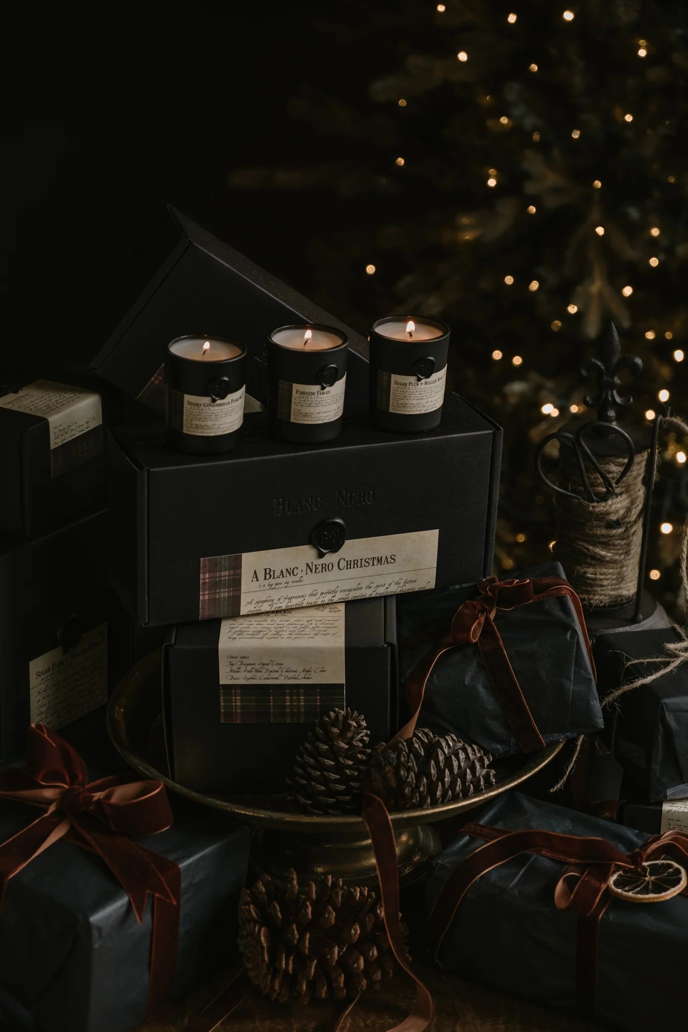 A Blanc + Nero Christmas Petite Pack