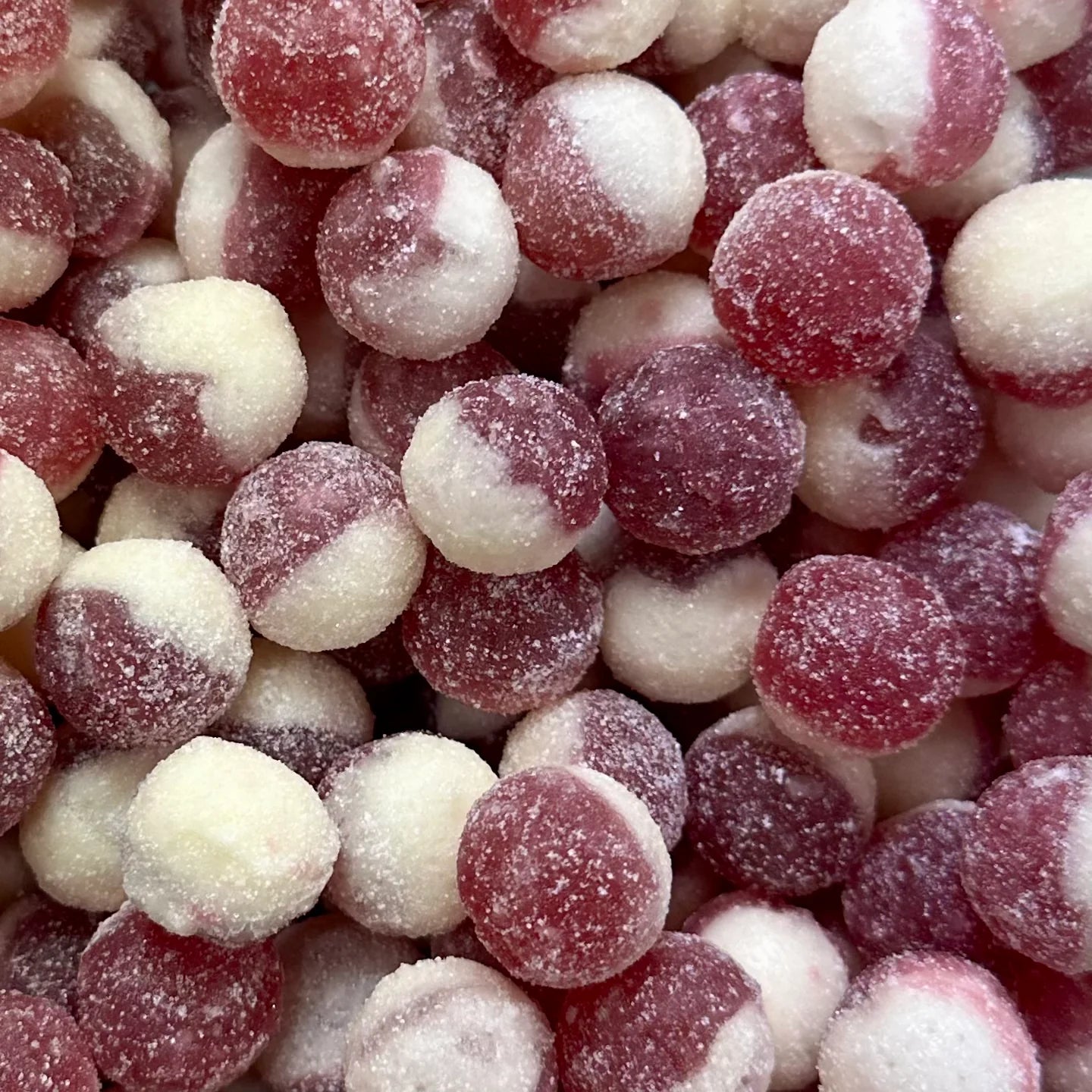 Maxon's Stupidly Sour Strawberry & Cream (100g)